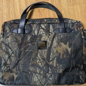 Filson Tin Cloth Compact Briefcase (Camo)